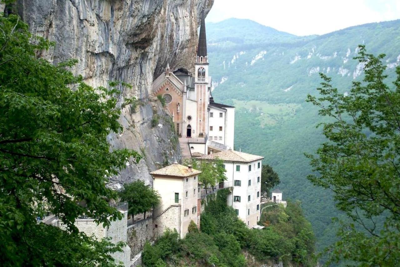 Casa Con Vista Forte - Tra Lago E Monti Rivoli Veronese 外观 照片